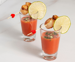 Surpreenda no Dia dos Namorados com uma receita para o Dia dos Namorados com Ostras e Olibi: ostras com Azeite Olibi e shot de margarita.