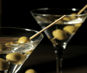 Drinks com azeite de oliva são deliciosos e podem ser uma alternativa deliciosa para receber os amigos com preparos nada convencionais!