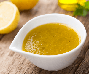 Confira esta e outras receitas de molhos para salada a base de azeite Olibi!